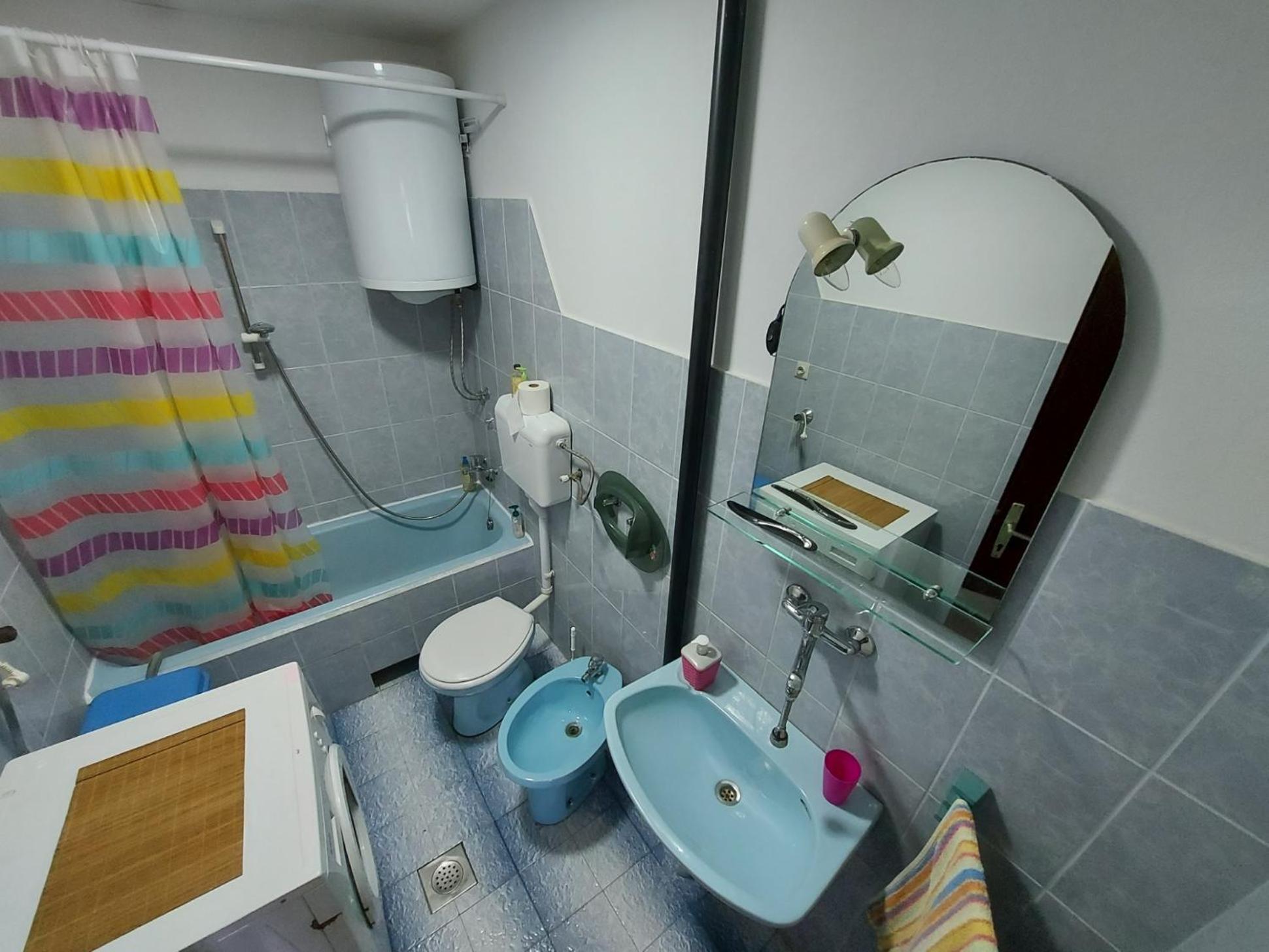 Apartman Velojic Donji Milanovac Eksteriør billede